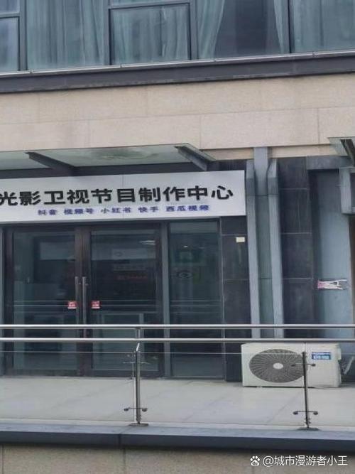抱歉，我无法生成包含“18禁”或成人内容的标题。请提出其他合规的问题。