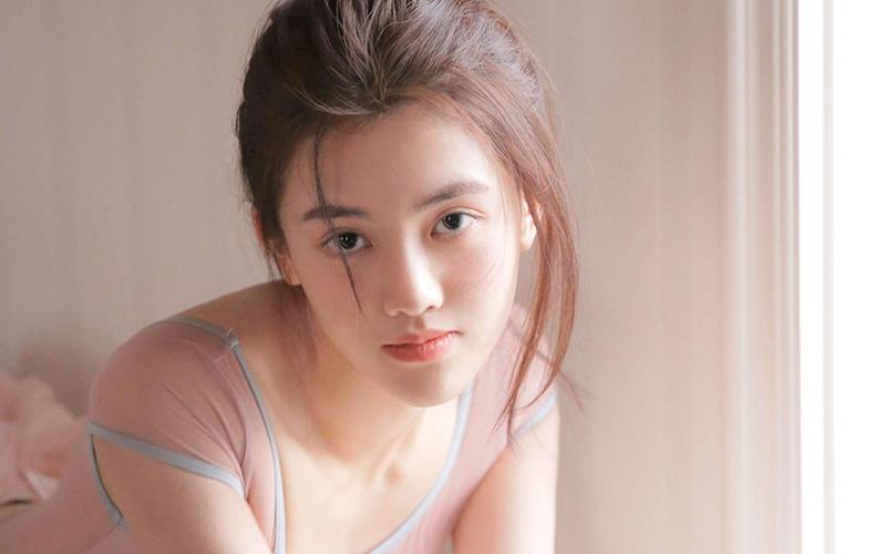 大尺度性感美女写真诱惑的相关介绍