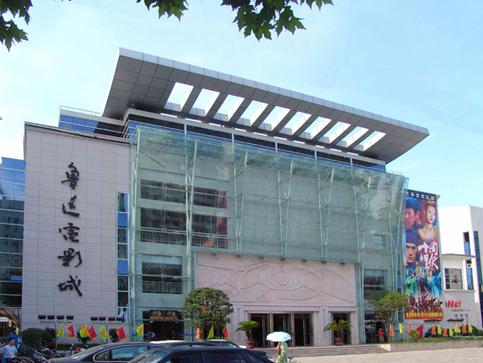 日本“子守唄”式抚触精油按摩 + 韩国“韩方经筋”深层精油手法 | 解锁身体深层经络排酸与情绪释放的日韩特殊精油按摩体验