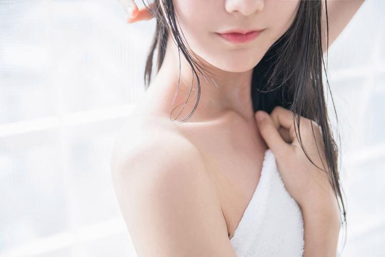 精油按摩5bd | 全身淋巴排毒手法教程，缓解疲劳与肌肉酸痛的长尾关键词应用指南
