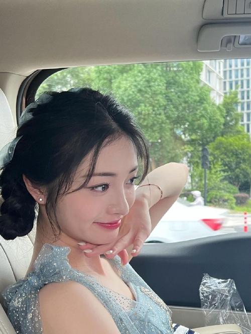 人妻少妇 久久的相关介绍