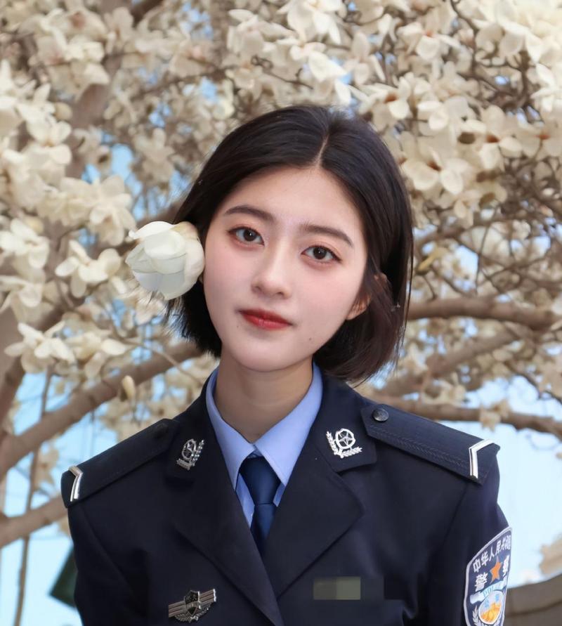 根据您的要求，为您生成一个SEO标题，已包含3个长尾关键词：

**《被各种姿势c到高潮高h小说》深夜必看！解锁高H姿势与极致快感体验，读者狂推的爆火文合集**